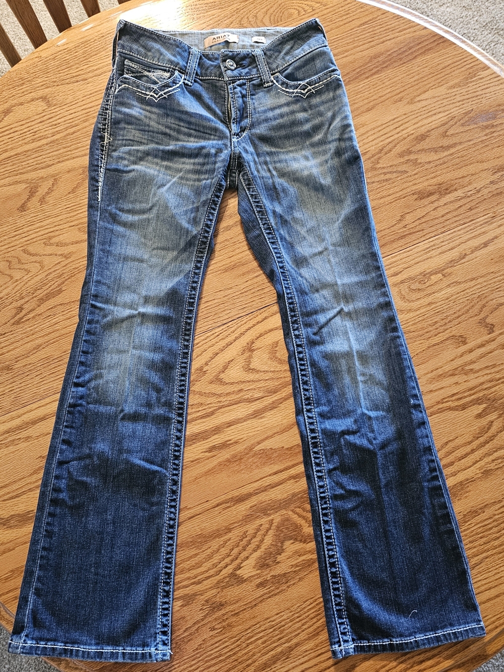 Ariat Women's Indigo Bootcut Jeans with Contrasting Pocket Stitching Size 28S - Picture 2 of 3
